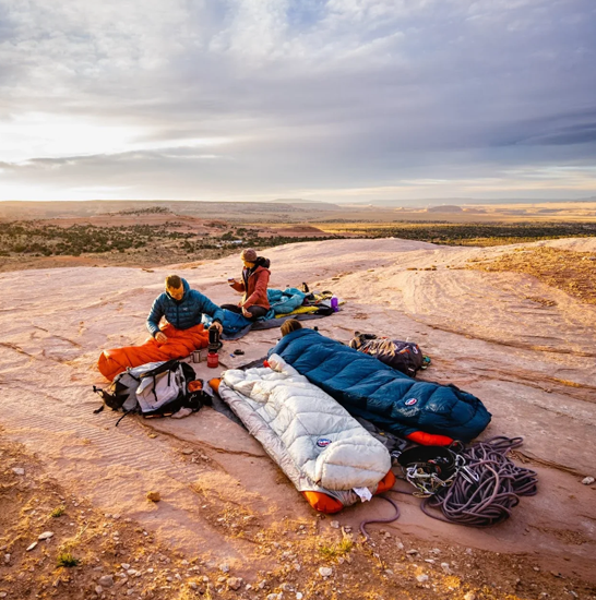 Bekende Camping Winkel -Bekende Camping Winkel E EHJZ9XCO3VR0QZY2